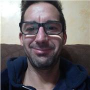 Soy diplomado en Magisterio y poseo experiencia en impartir clases de las diferentes materias de Educación Primaria